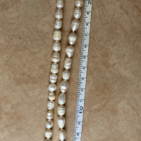 Колие естествени перли, снимка 2 - Колиета, медальони, синджири - 45058047