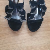 Италиански обувки, снимка 1 - Дамски елегантни обувки - 45892840