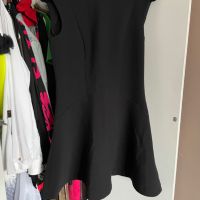H&M Къса черна рокля, S-M, снимка 2 - Рокли - 45641324