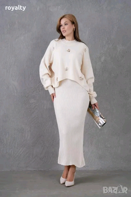 Бяла Дамска Рокля с Пуловер , снимка 1