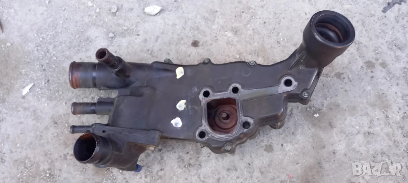 Корпус на термостат Peugeot 307 2.0 HDI 107к.с., снимка 1