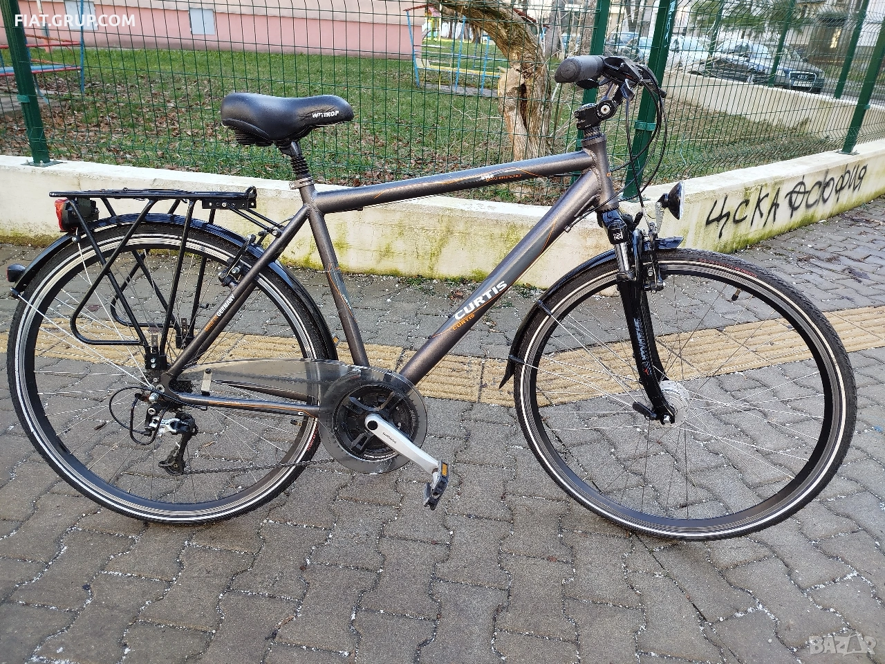 ***Градски Алуминиев Curtis Travel 28'' 24скорости Deore Germany **, снимка 1