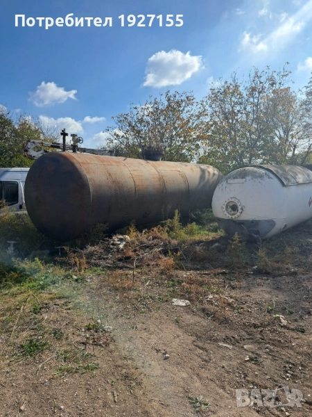 Стоманени цистерни. Дебелостенни. 24000 литра 2бр 6000лв/бр 15000 л 1бр Цена , снимка 1