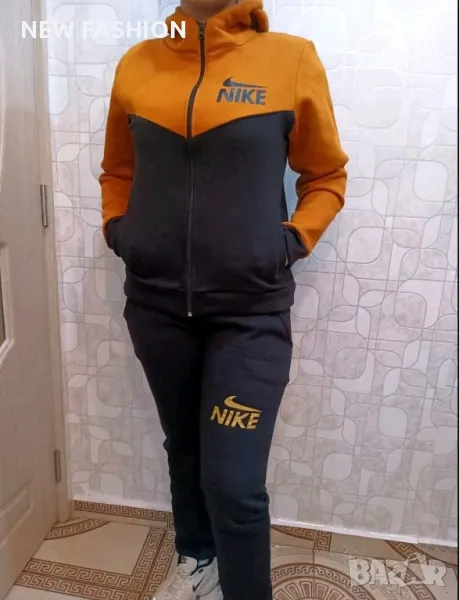 Дамски Ватиран Екип ✨ NIKE , снимка 1