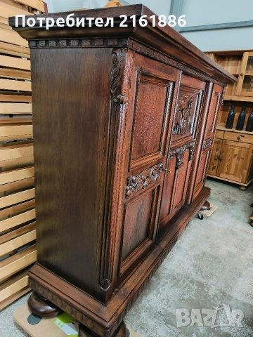 Красив дъбов шкаф с дърворезба , снимка 5 - Шкафове - 53075824