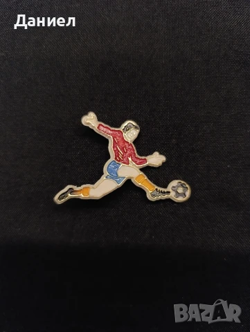 Соц значка футболист