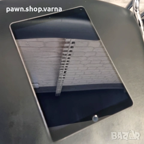 Таблет Apple iPad Pro 10.5" (A1709), 64 GB, снимка 3 - Таблети - 53259520