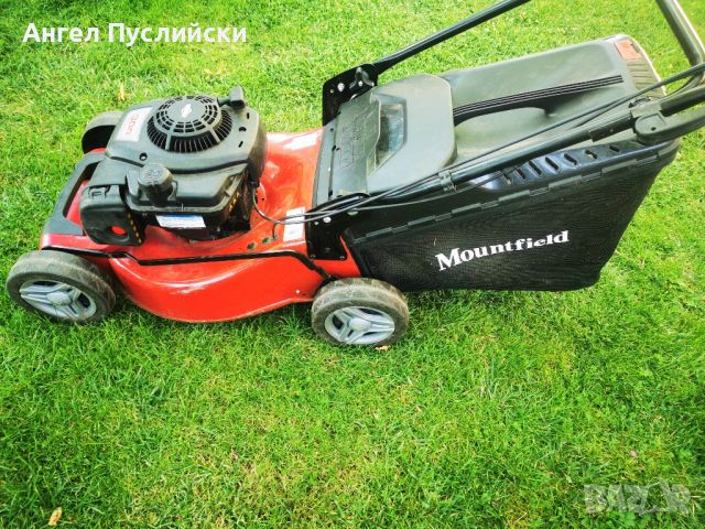 Самоходна бензинова косачкa Mountfield 46 см Briggs Stratton seria 300 2020 г., снимка 2 - Градинска техника - 46808180