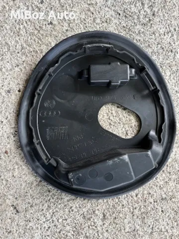 Капак резервоар бензинова помпа Фолксваген Голф 5 VW Golf