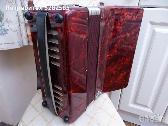 Продавам неупотребяван акордеон Weltmeister 48 баса в отлично състояние, снимка 16 - Акордеони - 53770008