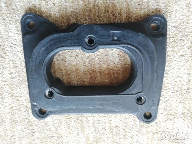 Фланец карбуратор SKODA FELICIA, снимка 2 - Части - 52875529