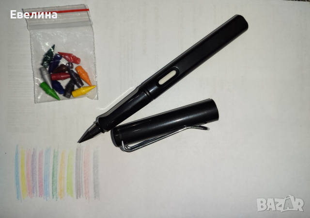 Вечен молив за писане с 12 цветни глави за сменяне