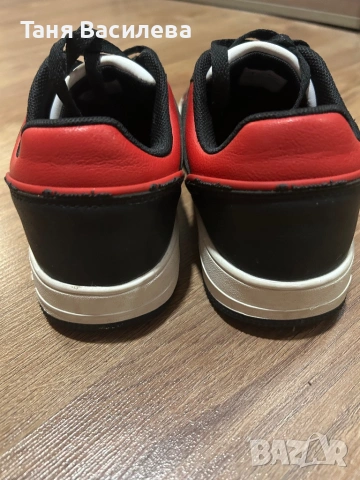 Маратонки Champion, снимка 4 - Детски маратонки - 53396441