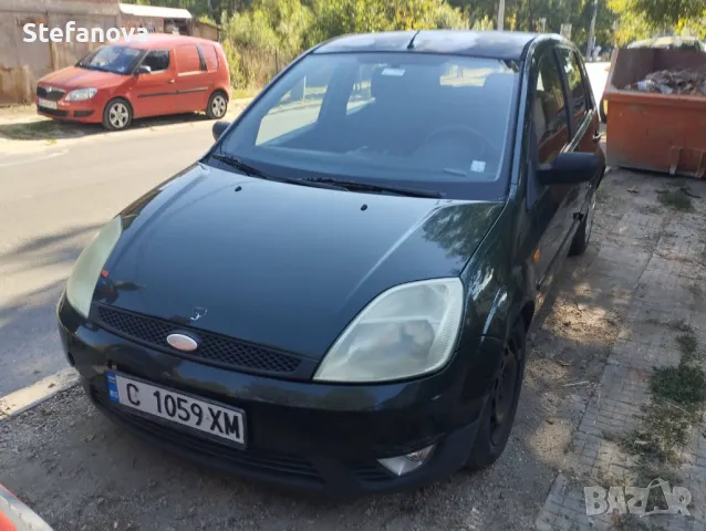 Ford Fiesta бензин 2004, снимка 1 - Автомобили и джипове - 46875618