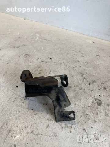 Скоба държач за Jeep Patriot 2.0 Crd (2008) 03G103370B 