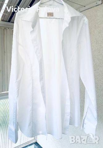 Скъпа бяла риза Q1 (златно копче), снимка 1 - Ризи - 46182398