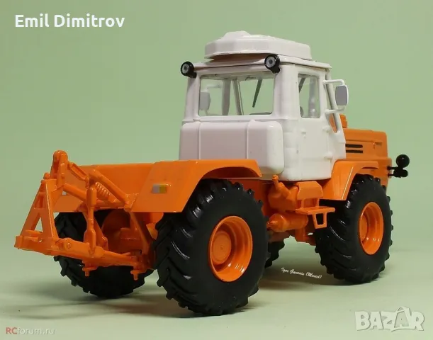 Моделче на трактор Т-150К, в мащаб 1:43, снимка 3 - Колекции - 30946062
