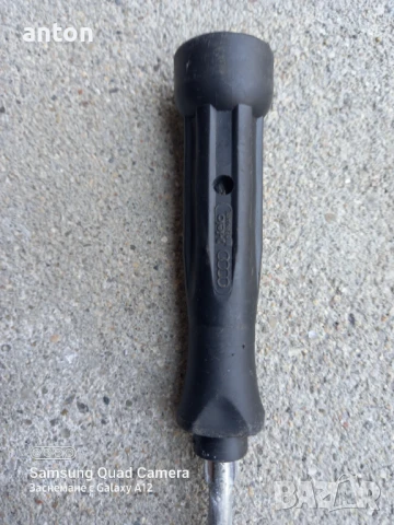 Оригинална отверка за ауди , снимка 2 - Аксесоари и консумативи - 50925995