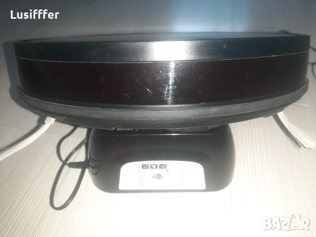 Прахосмукачка робот Rowenta explorer serie 40, снимка 8 - Прахосмукачки - 53843563