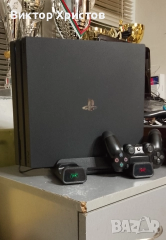 PS4 Pro 1TB + Logitech G29 + Shifter + игри + охлаждаща стойка готов комплект, снимка 4 - PlayStation конзоли - 51870693