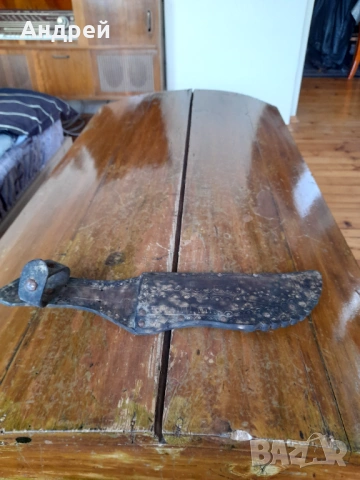 Стара кожена кания за нож #23