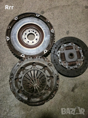 Комплект съединител с Твърд маховик пежо ситроен 