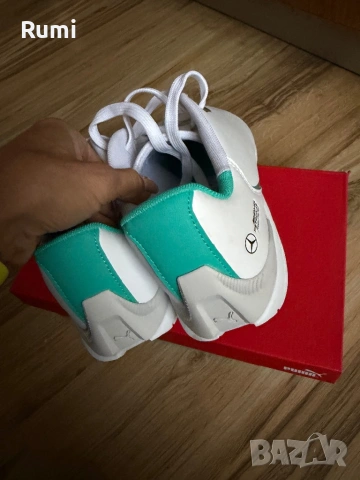 Чисто кови оригинални маратонки PUMA MERCEDES DRIFT CAT DECIMA 2.0 ! 45 н, снимка 9 - Маратонки - 51869260