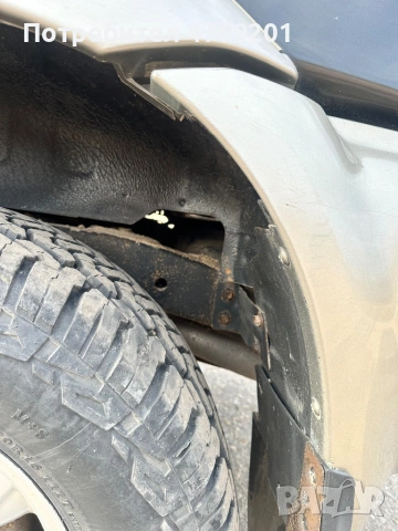 Nissan Terrano , снимка 9 - Автомобили и джипове - 53879083