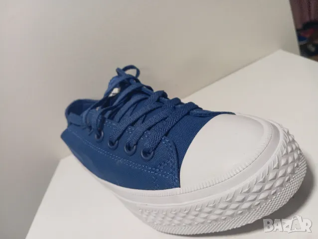 Кецове Converse 36,5 и 41, снимка 1 - Кецове - 47220048