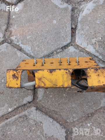 Табло с прекъсвачи/копчета / ключове , снимка 4 - Индустриална техника - 51800072