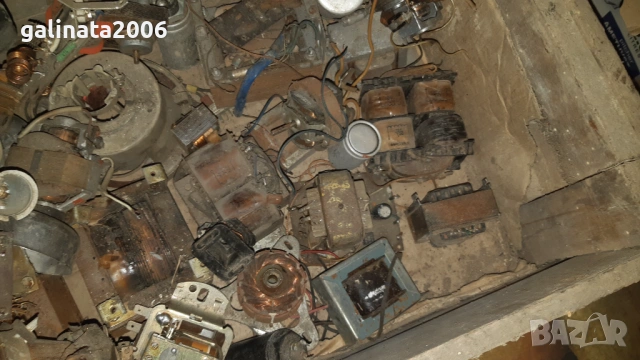 Стара електроника, снимка 2 - Антикварни и старинни предмети - 53273950