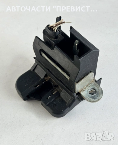 Задна Брава Врата Фолксваген Голф 5 VW Golf 5 2004-2010 OEM 5M0 827 505 B