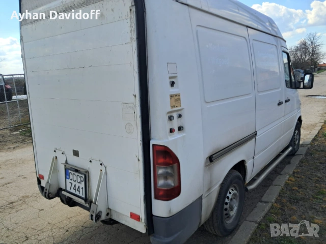 Mercedes-Benz Sprinter 308 cdi, снимка 8 - Бусове и автобуси - 54101398