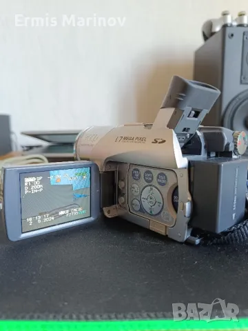 Panasonic NV-GS120 Mini-DV Camcorder, снимка 2 - Камери - 47108891