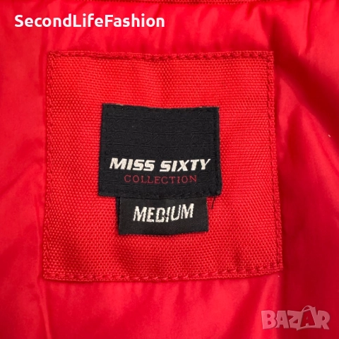 Дамско винтидж яке Miss Sixty Red Bomber, размер M, с качулка от кожа, снимка 4 - Якета - 52180718