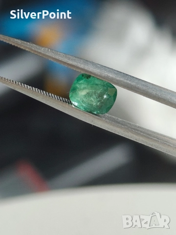 Изумруд Замбия с хубав цвят, снимка 2 - Други - 52933576