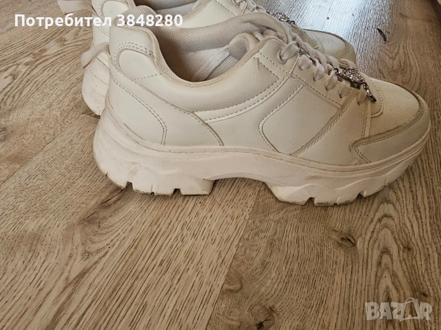 Дамски сникърси маратонки ZARA , снимка 4 - Маратонки - 53819104