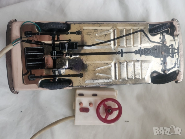 играчки от соца - български и съветски, запазени, на батерии, снимка 10 - Други ценни предмети - 52934424