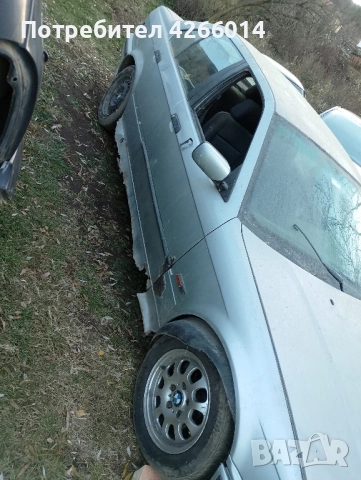 bmw E36 1.8 бензин НА ЧАСТИ , снимка 2 - Автомобили и джипове - 52418357