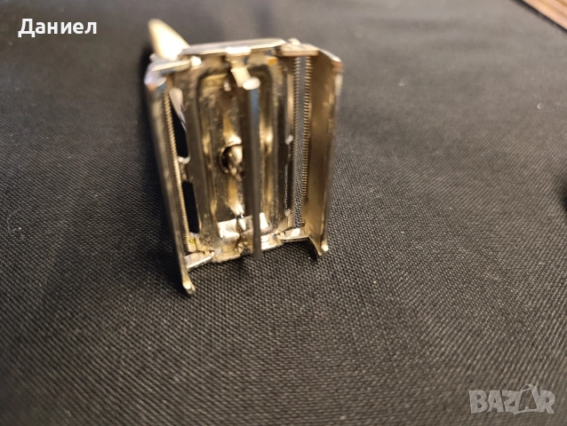 Самобръсначка Gillette , снимка 5 - Антикварни и старинни предмети - 53135133