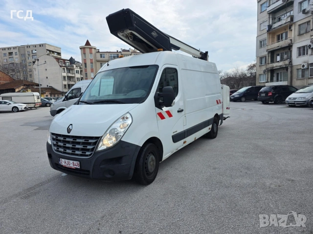 Автовишка Рено Мастер със стабилизатори. 12.5м. височина 