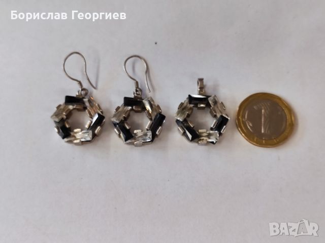 Сребърен комплект обеци и медальон 925, снимка 1 - Бижутерийни комплекти - 46430204