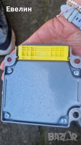 AIRBAG модул от VW Touran 2006г, снимка 2 - Части - 54098383