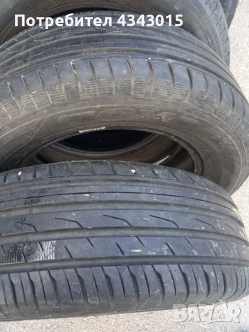2 броя гуми Тойо, снимка 4 - Гуми и джанти - 53009822