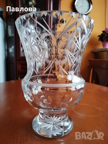 Кристална ваза, снимка 3 - Вази - 54069493