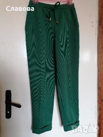 дамски зелен панталон на MANGO , снимка 2 - Панталони - 44955908