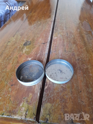 Стара кутия от Краставичен крем, снимка 4 - Други ценни предмети - 51850250