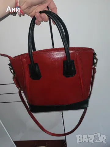 Дамска чанта от естествена кожа