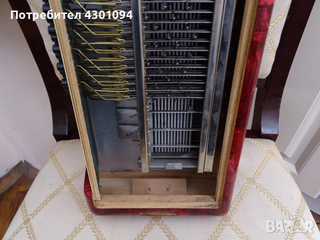 Корпус (баси) с тарги за Акордеон Weltmeister Stella 48 баса, снимка 11 - Акордеони - 52363844