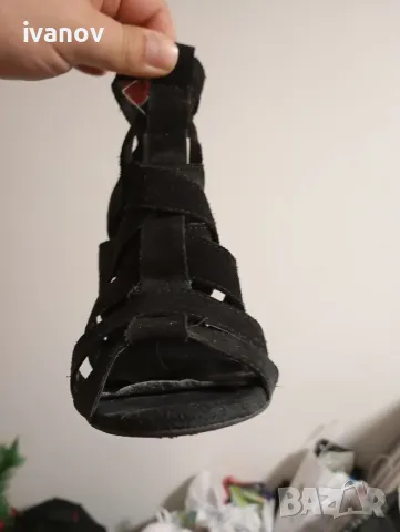 Дамски обувки ZARA , снимка 2 - Дамски обувки на ток - 49508352